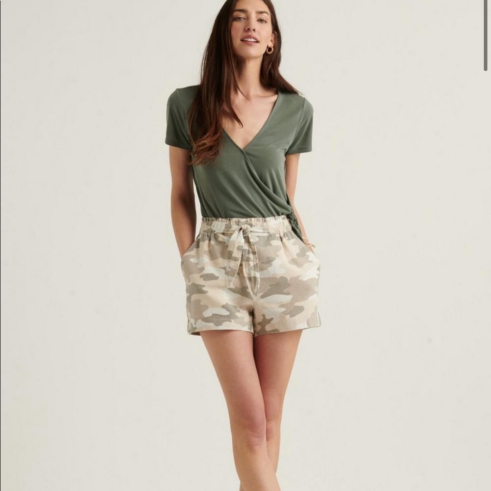 Lucky Brand Light Camo Paperbag Short